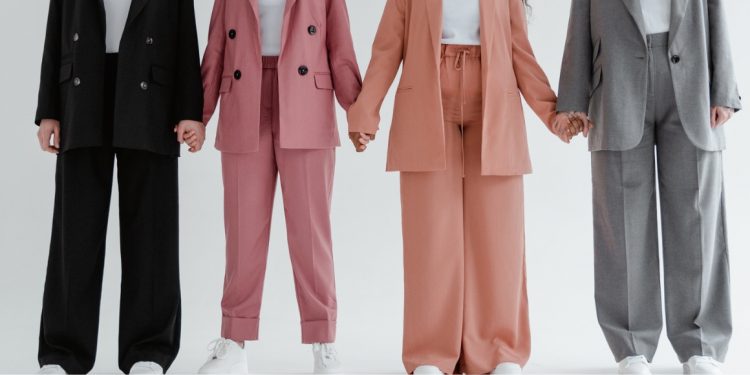Pantolon Kombinleri Nasıl Yapılmalı?